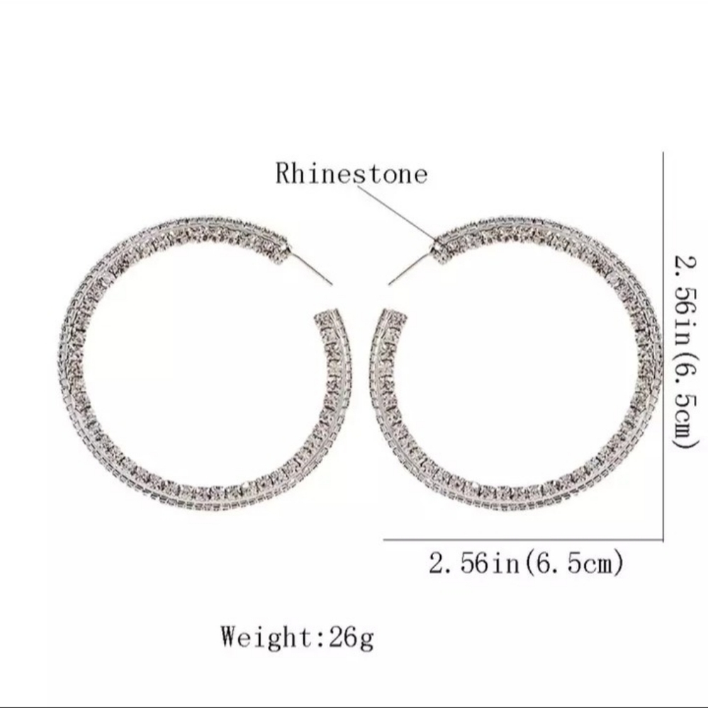 Statement Hoops - Picture 5 of 5